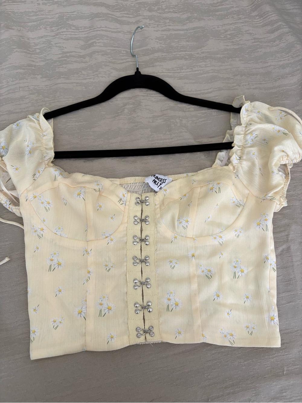 Princess Polly Pale Yellow Daisy Hook-Front Puff Sleeve Crop Top